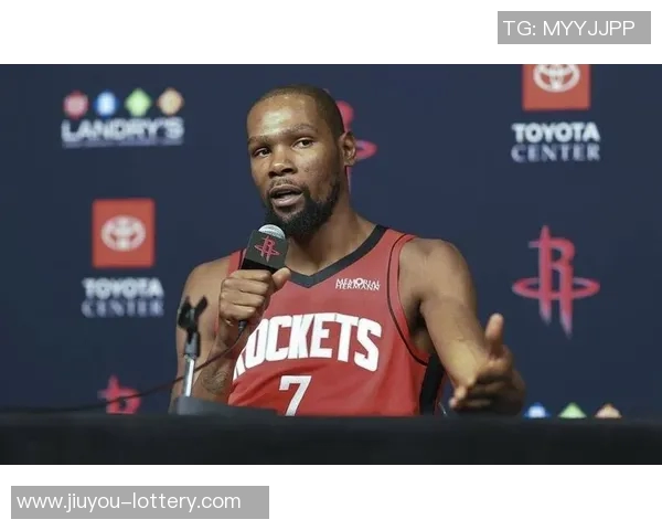 杜兰特再度转会西部球队追逐总冠军梦与西部第二携手前行